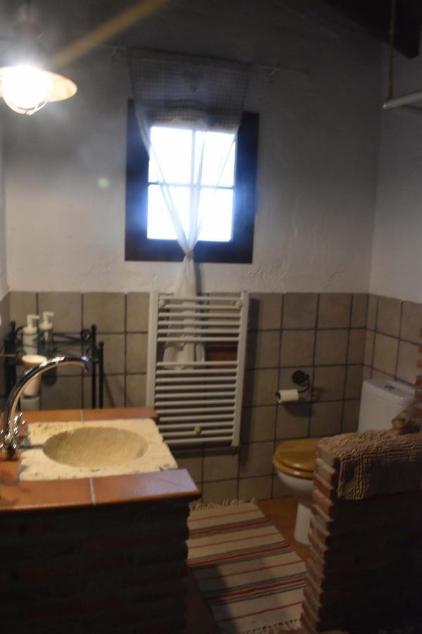 Casa Kisi Cottage, Rural Boutique Bed & Breakfast Colmenar Esterno foto