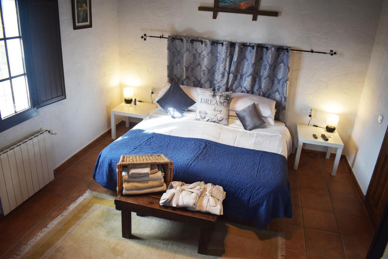 Casa Kisi Cottage, Rural Boutique Bed & Breakfast Colmenar Esterno foto